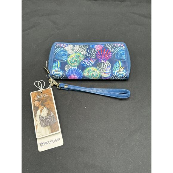 Anuschka Sea Treasures Wallet Wristlet Blue Shells NWT - Picture 1 of 13